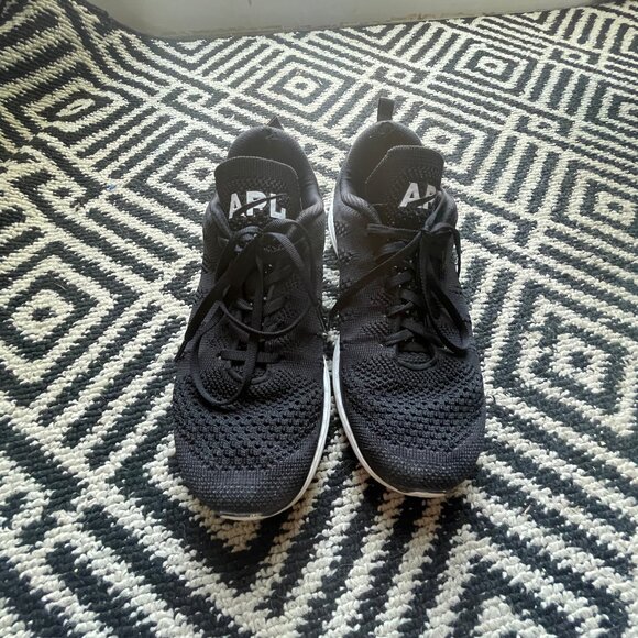APL Shoes - Picture 2 of 2